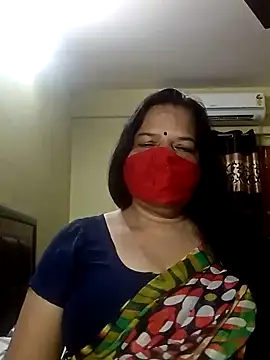 Snapshot of IndianAngle chatting on 12/17/24, 02:55 IndianAngle online show from 12/17/24, 02:55