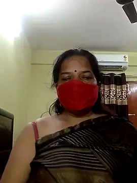 Snapshot of IndianAngle chatting on 12/19/24, 07:07 IndianAngle online show from 12/19/24, 07:07