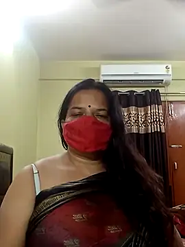 Snapshot of IndianAngle chatting on 02/20/25, 08:58 IndianAngle online show from 02/20/25, 08:58