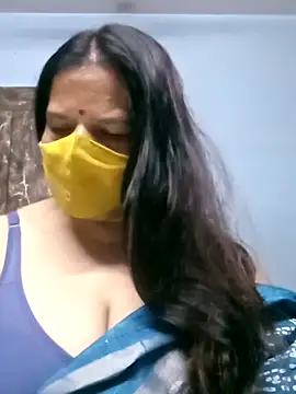 Snapshot of IndianAngle chatting on 09/14/25, 02:49 IndianAngle online show from 09/14/25, 02:49