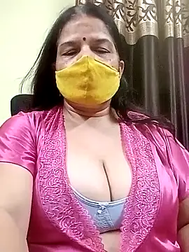 Snapshot of IndianAngle chatting on 10/11/25, 08:29 IndianAngle online show from 10/11/25, 08:29