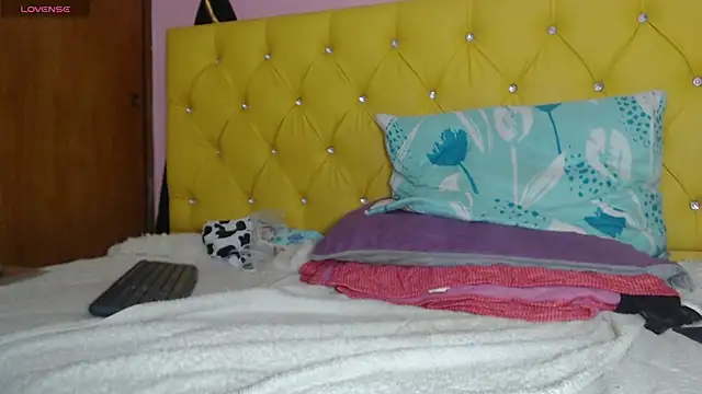 Snapshot of Aidan_twink chatting on 02/03/25, 01:52 Aidan twink online show from 02/03/25, 01:52