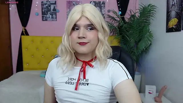 Snapshot of Aidan_twink chatting on 03/15/25, 10:44 Aidan twink online show from 03/15/25, 10:44