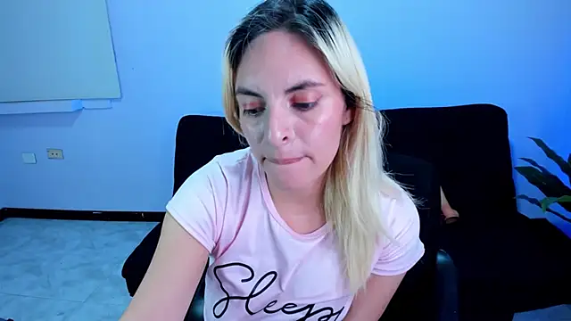 Kathia Brooks  online show from 01/09/25, 12:14