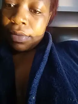 amarrabrown2024 online show from 10/12/25, 07:40