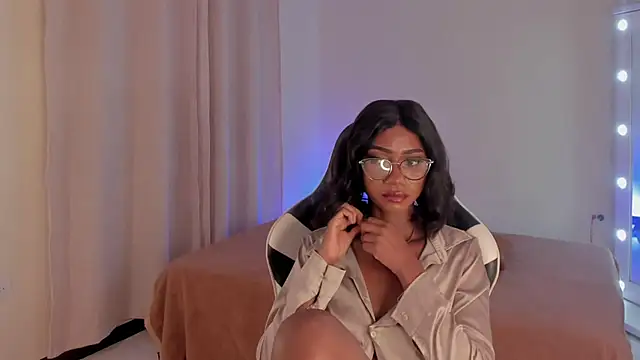 Snapshot of SavannahWildee chatting on 02/24/25, 07:19 SavannahWildee online show from 02/24/25, 07:19