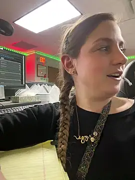 mirannacult online show from 12/21/24, 09:55