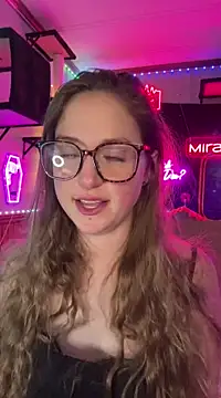 mirannacult online show from 12/24/24, 08:49