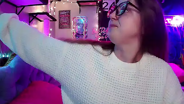 mirannacult online show from 01/17/25, 12:21