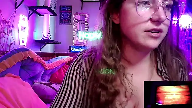 mirannacult online show from 02/02/25, 12:19