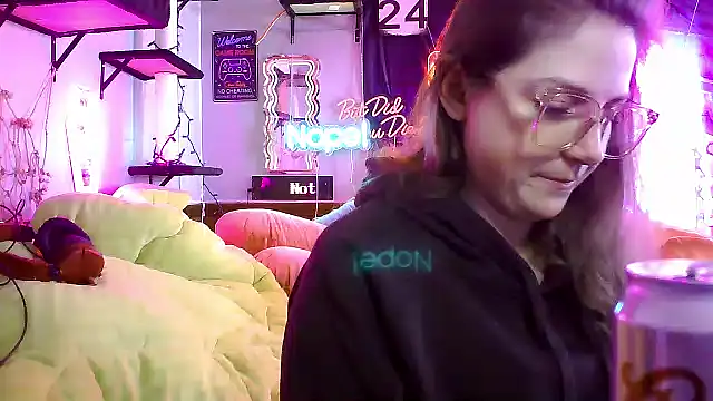 mirannacult online show from 02/22/25, 05:13