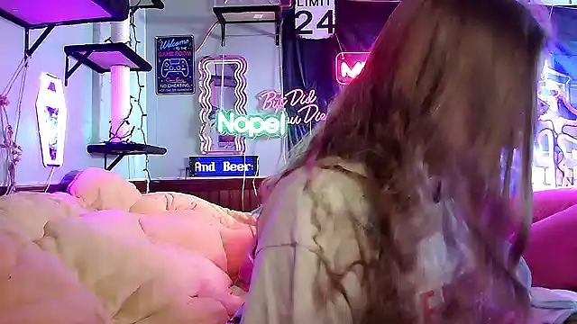 mirannacult online show from 03/05/25, 03:07