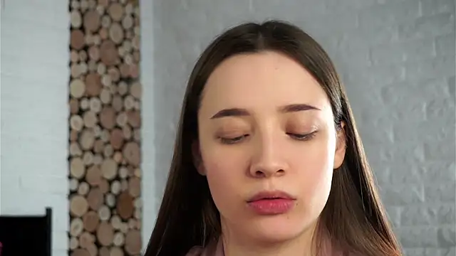 LowOncoming online show from 02/03/25, 07:51