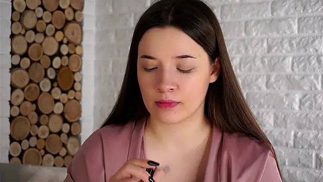 LowOncoming online show from 09/25/25, 02:26