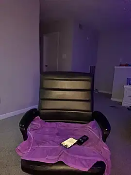 LillShayy online show from 12/17/24, 11:27