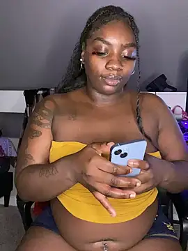 LillShayy online show from 12/24/24, 02:43