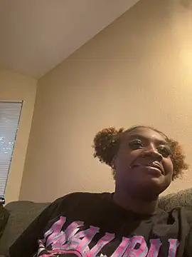 LillShayy online show from 04/24/26, 12:35