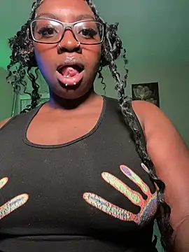 LillShayy online show from 07/22/26, 06:16