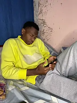 fireboyafrica online show from 11/03/25, 11:48