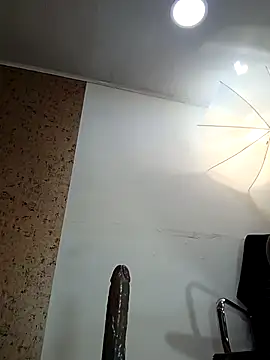 Michelle Brito1 online show from 03/12/25, 12:15