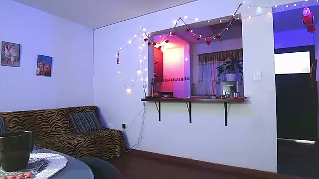 Maria fernandaxxx  online show from 03/01/25, 05:16