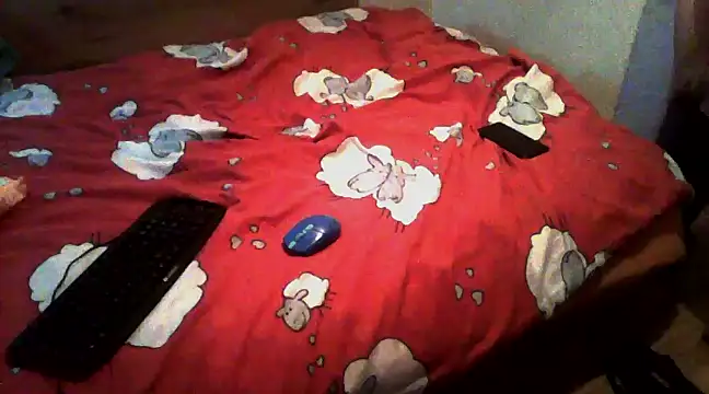 Snapshot of eblata04 chatting on 12/18/24, 12:21 eblata04 online show from 12/18/24, 12:21