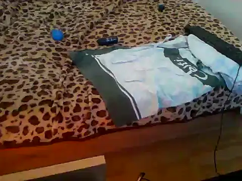 Snapshot of eblata04 chatting on 01/05/25, 07:38 eblata04 online show from 01/05/25, 07:38