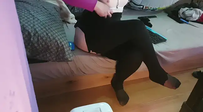 Snapshot of eblata04 chatting on 03/04/25, 12:39 eblata04 online show from 03/04/25, 12:39