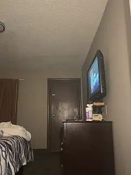 snowrillaxxx online show from 04/11/26, 05:45