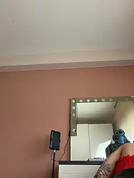 SOFIASWEETSECRETT online show from 02/14/26, 10:45