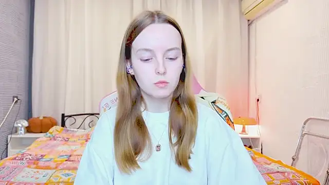 Wild  flowers online show from 11/13/25, 05:56