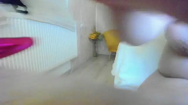 Snapshot of AishaRouhi chatting on 01/14/25, 04:47 AishaRouhi online show from 01/14/25, 04:47