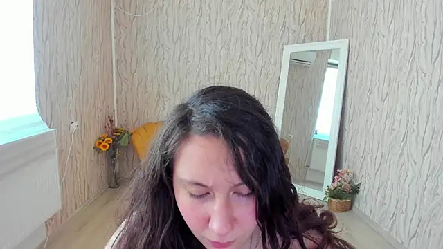 Snapshot of AishaRouhi chatting on 01/14/25, 10:59 AishaRouhi online show from 01/14/25, 10:59