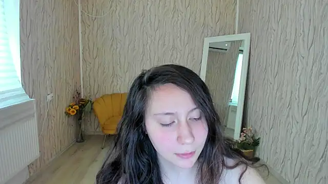 Snapshot of AishaRouhi chatting on 01/24/25, 06:24 AishaRouhi online show from 01/24/25, 06:24
