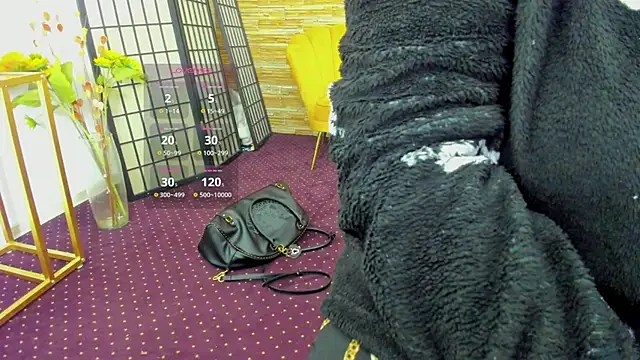 AishaRouhi online show from 11/01/25, 05:09