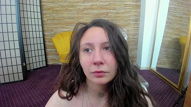 AishaRouhi online show from 11/23/25, 05:40