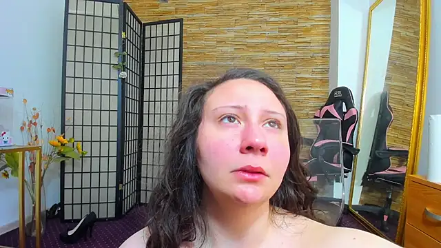 AishaRouhi online show from 03/10/26, 05:45