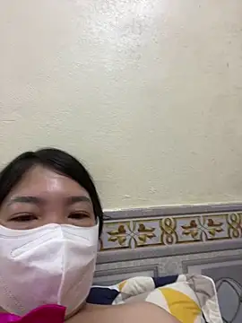 Hachi Sweetbabie  online show from 10/17/25, 11:57