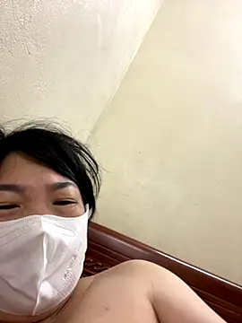 Hachi Sweetbabie  online show from 11/22/25, 09:03