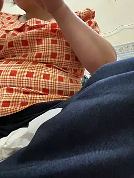 Hachi Sweetbabie  online show from 03/23/26, 12:09