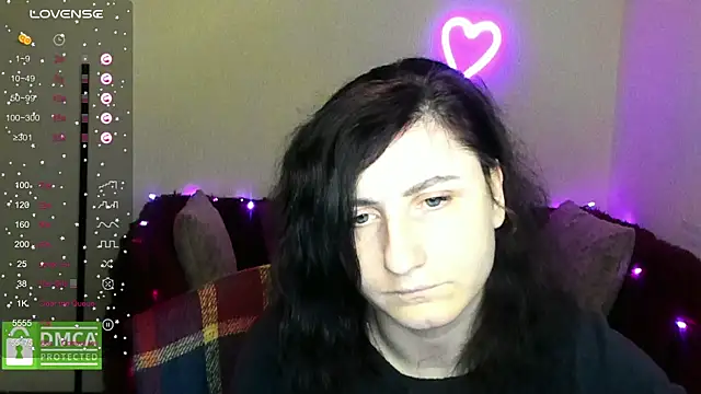 Muse kitty jenia online show from 12/21/25, 06:26