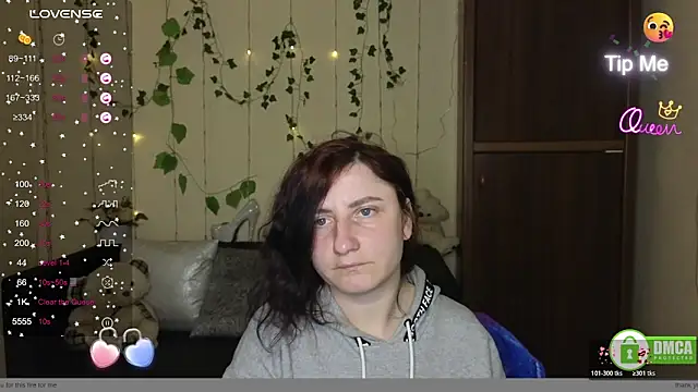 Muse kitty jenia online show from 04/19/26, 06:10