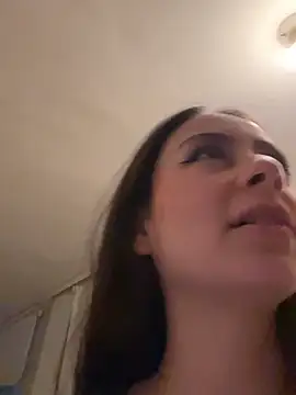 juanasnz99 online show from 12/18/25, 03:56