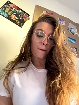 Lalalynn online show from 11/09/25, 07:01