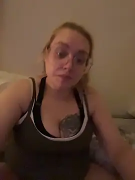 Lalalynn online show from 04/25/26, 11:13