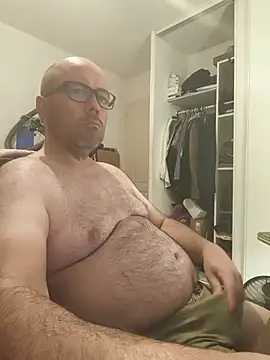 Snapshot of veryverybigdick45 chatting on 06/16/26, 10:34 veryverybigdick45 online show from 06/16/26, 10:34