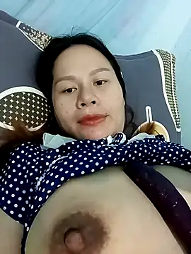 Snapshot of Baby-ladyass20 chatting on 12/31/24, 10:37 Baby-ladyass20 online show from 12/31/24, 10:37