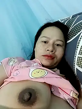 Snapshot of Baby-ladyass20 chatting on 02/04/25, 08:17 Baby-ladyass20 online show from 02/04/25, 08:17