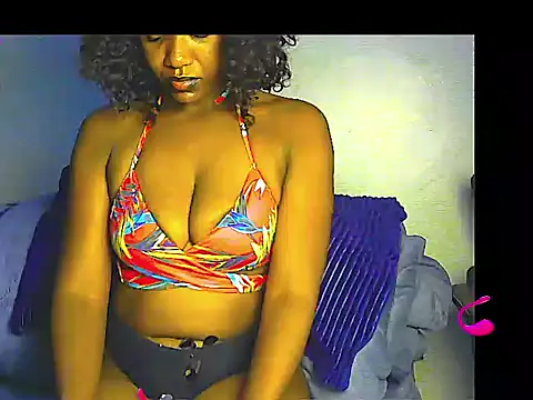 Snapshot of lilylovexx chatting on 12/02/25, 03:45 lilylovexx online show from 12/02/25, 03:45