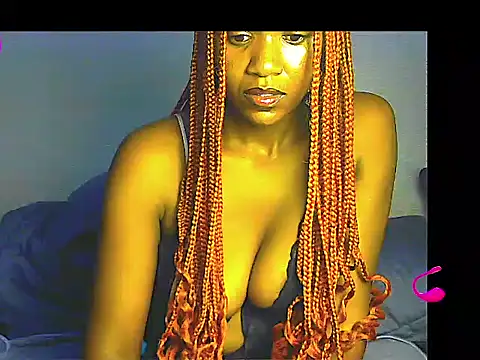 Snapshot of lilylovexx chatting on 12/19/25, 03:30 lilylovexx online show from 12/19/25, 03:30